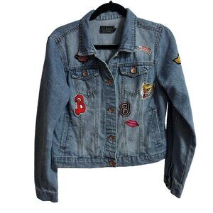 Ci Sono Girls Jean Jacket,‎ size Large distressed Patches Cute!